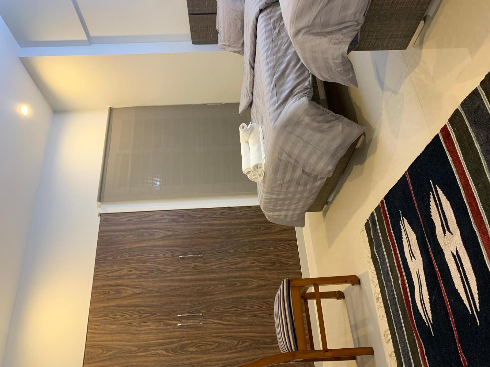 The Central - 2 Bed Apt She Faisal