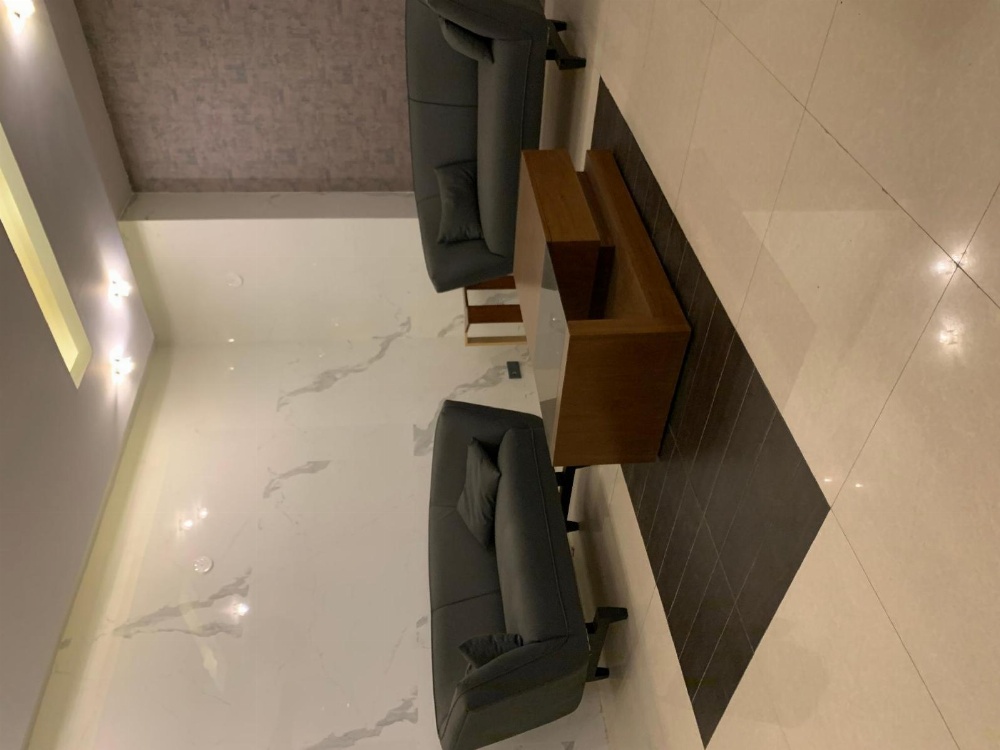 Room 1